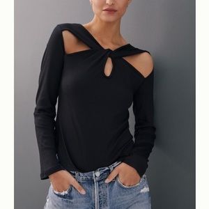 NEW Anthropologie Twist Front Cut Out Top Long Sleeve Ribbed Stretch Shirt 2X